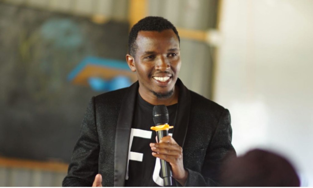 7 signs your bae has fallen out of love